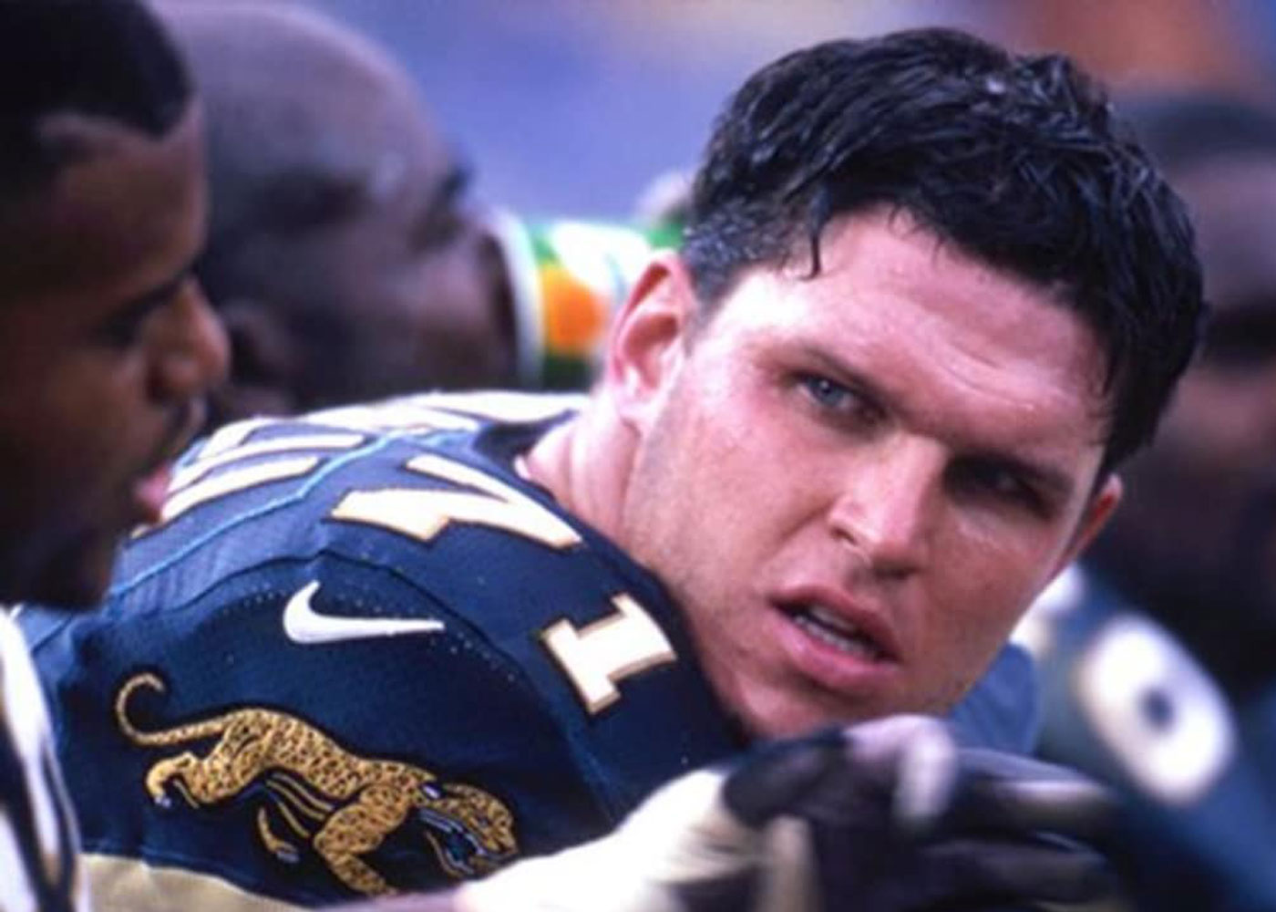 Breaking Madden: Brett Favre returns to the Rams, and brings Quincy Carter  and friends with him 